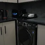 Lazuli Urban Luxury -2 Bedroom With Pool Daire Larnaca