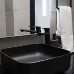 Daire Lazuli Urban Luxury -2 Bedroom With Pool Larnaca