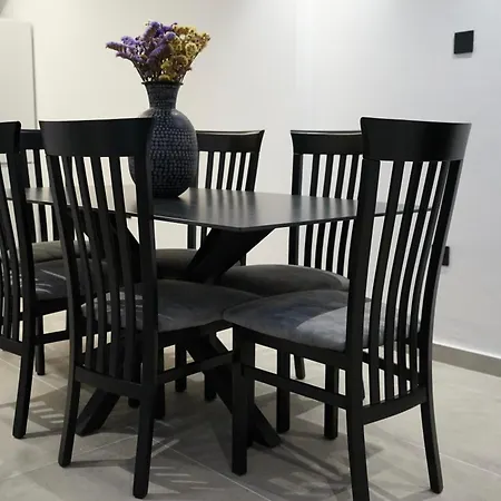 Lazuli Urban Luxury -2 Bedroom With Pool Apartman Lárnaka