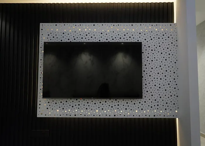 Lazuli Urban Luxury -2 Bedroom With Pool Appartamento *