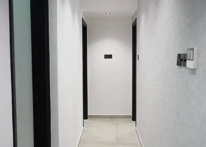 Lazuli Urban Luxury -2 Bedroom With Pool Larnaca