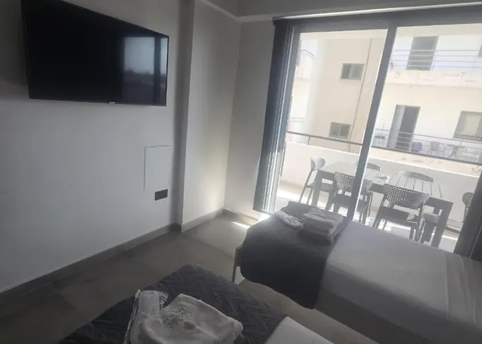 Διαμέρισμα Lazuli Urban Luxury -2 Bedroom With Pool Λάρνακα